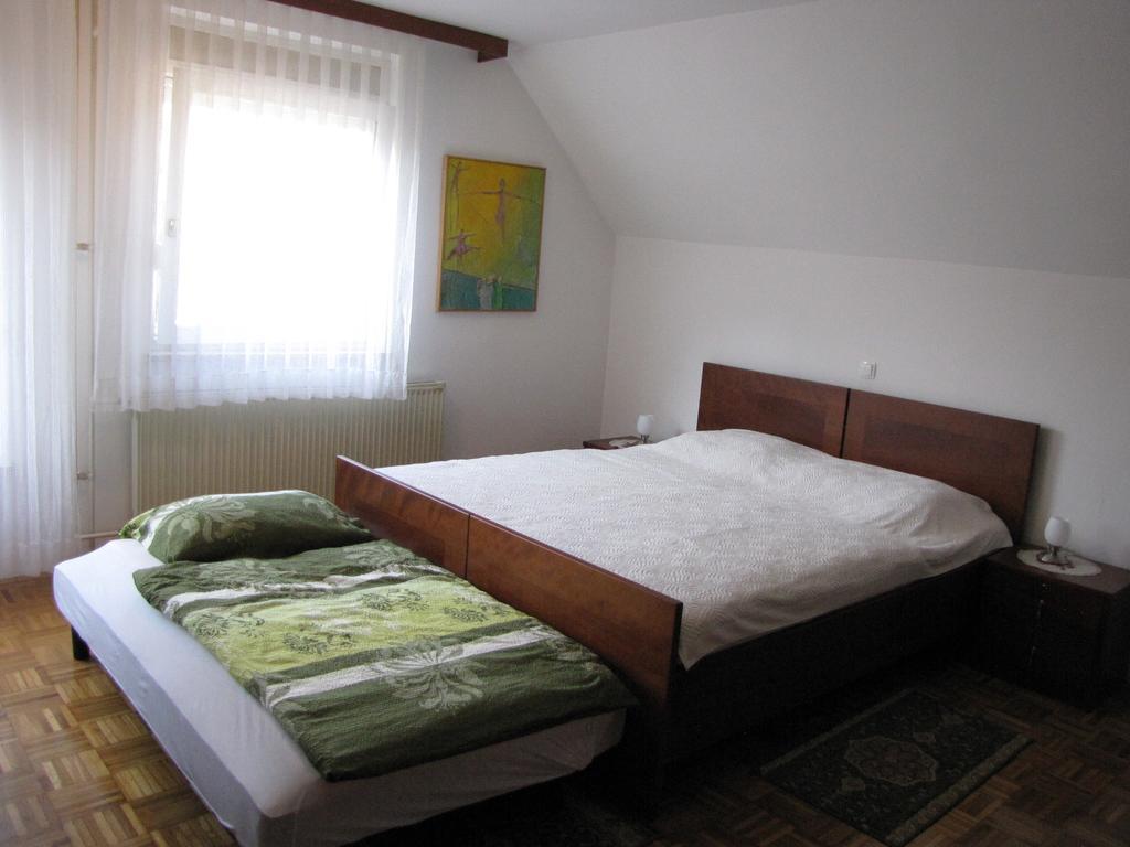 Guesthouse Zorko Gostilna Domen Šmarješke Toplice Zewnętrze zdjęcie